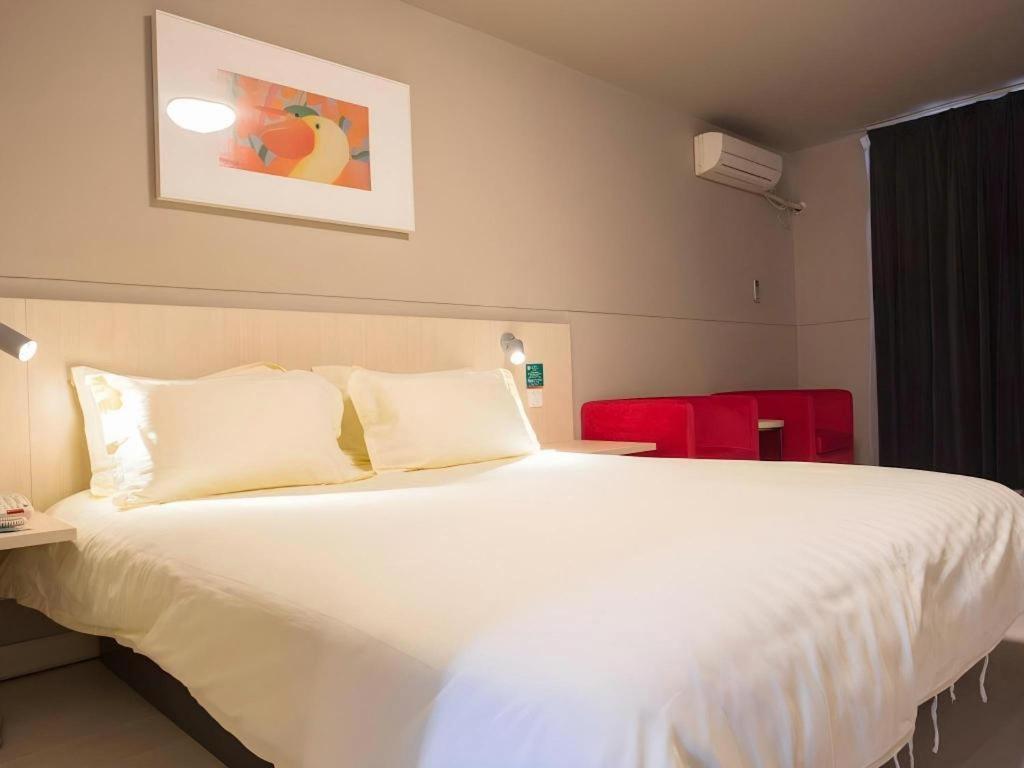 Jinjiang Inn Shenyang North Station Екстер'єр фото