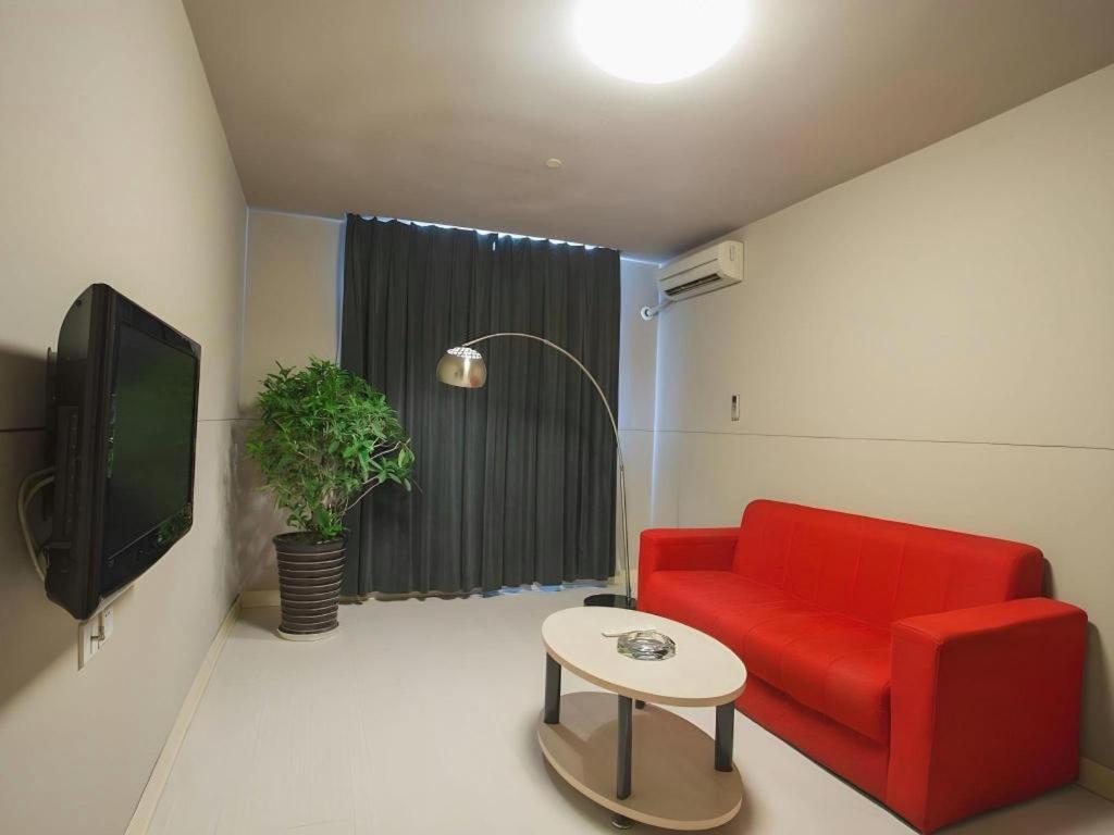 Jinjiang Inn Shenyang North Station Екстер'єр фото